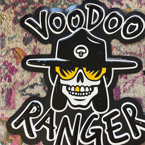 Two metal signs - Picture 2 of 6